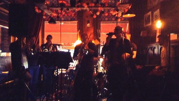 Twas feest vanavond! Echt gezellig!
Bedankt <a href="/TjoonkGVL/">Tjoonk GVL</a> <a href="/cultuurwerf/">Cultuurwerf</a> <a href="/DeConcurrent/">Café de Concurrent</a> recoveryband.nl