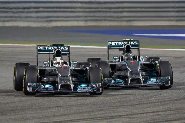 MercedesAMGF1's tweet photo. Toto: "What we saw today was two drivers fighting fair and square for victory. This is what we go racing for!" #F1 http://t.co/QOGwQ9u9KW