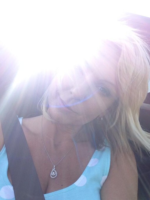 Love this!!! http://t.co/vVVBexFtxH<a href="/tag/gobolts"class="tags"><span>#gobolts</span></a>