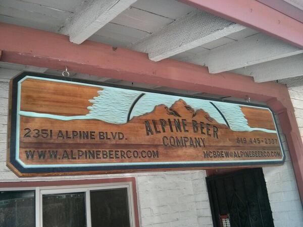 ESBBrewery's tweet photo. Soaking up SoCal suds, @leslie_deppert is on another 'Other' Left Coast brew tour. http://t.co/eRBBs1Z4jE