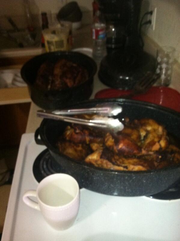 Melimel540's tweet image. It&apos;s going down in the Bellos! #5280Love #bbq