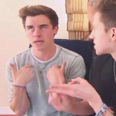 BangtansN00dle's tweet image. #AskO2L who had the biggest dick?"

Connor: me

Jc: thats a good one Connor