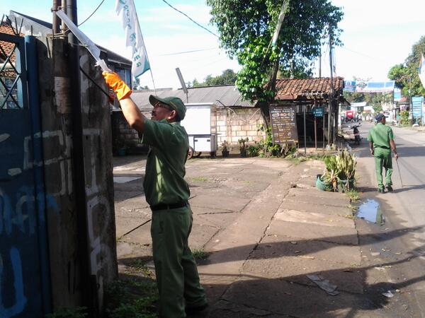 Kecamatan Limo tweet media