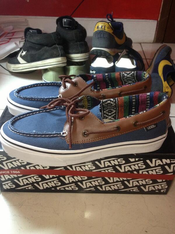 harga vans zapato del barco