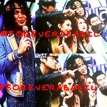 ForeverABABIL's tweet photo. Didikempot KW @bangbily ,brunomars KW @DennyCagur ,anang KW #a'akAshanty KW @mrsayudewi @LunaMaya26 at @dahSyatMusik http://t.co/7xqjpjeQvW