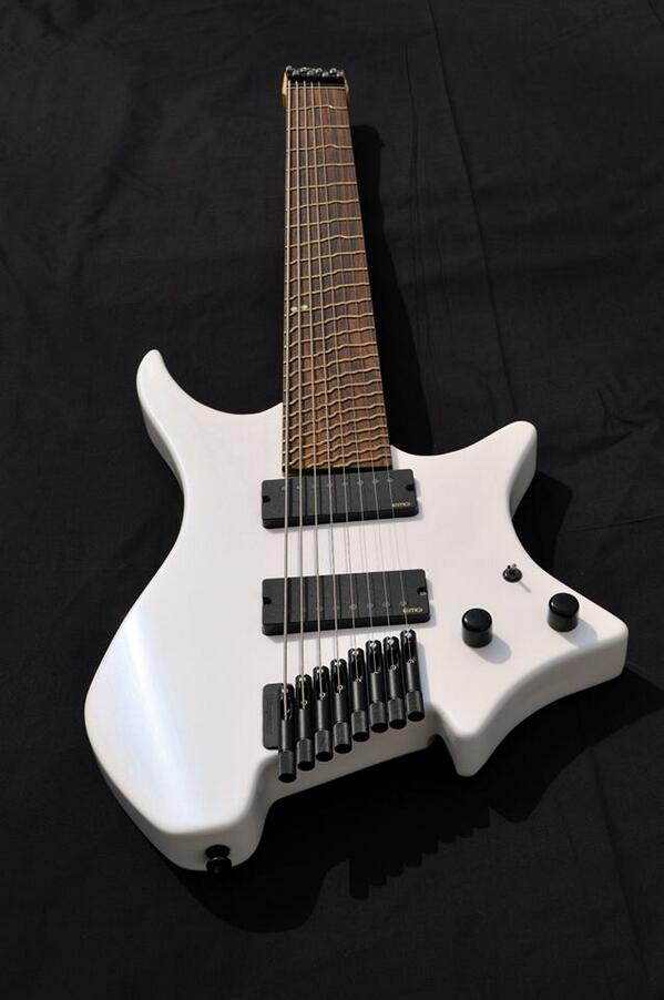 DailyGuitarPics's tweet photo. Strandberg 8 string owned by Allan Marcus from the band Arecibo. http://t.co/W2MloLc4II