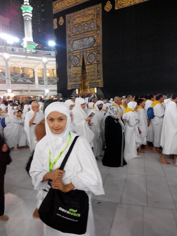 megAuliAtika's tweet photo. Labbaik...Allohumma labbaik.... http://t.co/fq0wXE7NP8