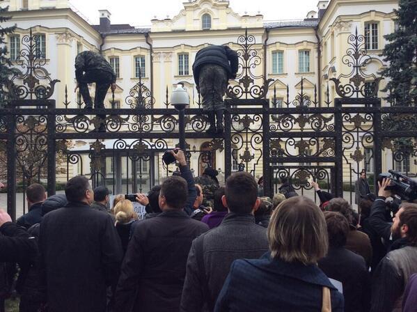 View image on Twitter View image on Twitter