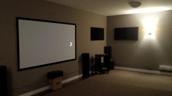 Camilleri21's tweet photo. So Joey transformed his garage into a movie theater.... http://t.co/S9Ne7nKq1f