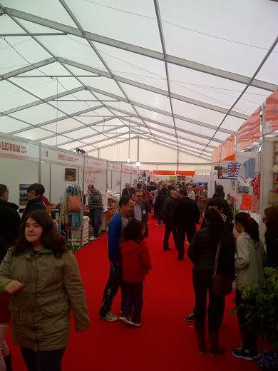 acesanc's tweet photo. ACESANC y @ceoecuenca estuvieron este fin de semana @FEMOferia apoyando incondicionalmente al movimiento Empresarial. http://t.co/XITRT2ip3g