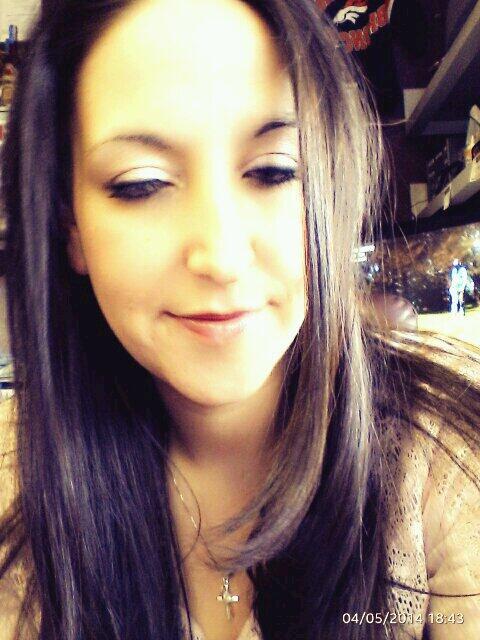 FelicityFoxx45's tweet photo. I this is my best selfie ever. Hiccup!#ACMs #ACMAwards #selfiesunday #beer #liquorstoreblues#waitwhat#hamsamich http://t.co/mvEvZS4BSf