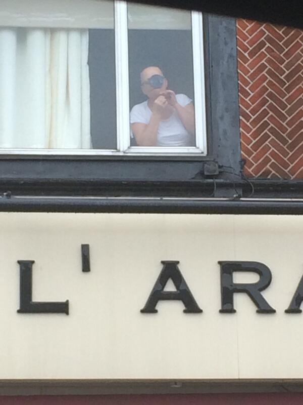 joevsmith's tweet image. #chinplucker