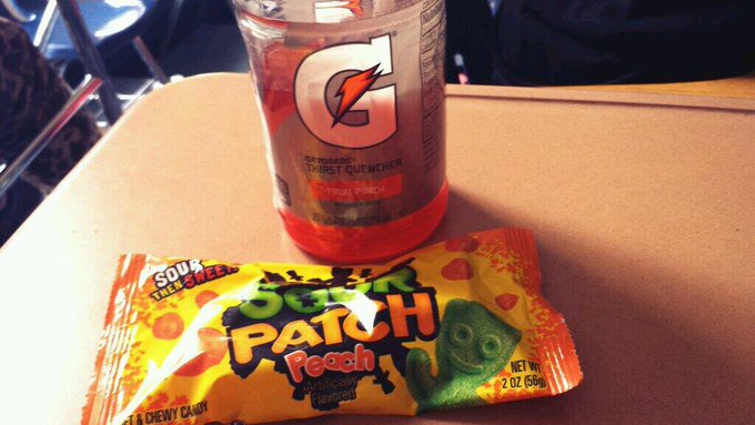 How my morning is going so far ! http://t.co/LrDpVj0Z9q<a href="/tag/newprofilepic"class="tags"><span>#newprofilepic</span></a>
