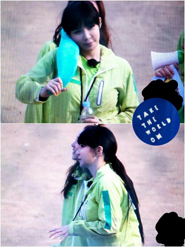 [PHOTO] cutie Bom filming Running Man, cute  (cr 03240118_com)