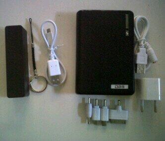 Mochaproject's tweet photo. PROMO!! PB DBS 12000mAh + PB Candy 2600mAh + Adaptor Cuma 196rb Minat?Chat 089637007207 / 75853F4E ;;) http://t.co/Vdyx3iqz8M