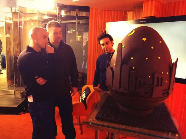bhaviland's tweet image. What came first, the chocolate or the egg? #OrangeRoom #DeepDiscussion cc: @CacciatoSal