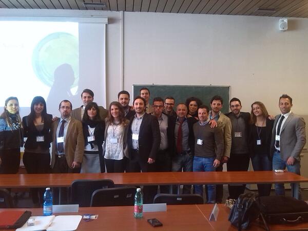 MasterMEFiRM's tweet photo. Foto di gruppo con Deloitte &amp; Touche http://t.co/4SAjqllWrf