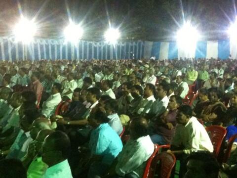 Another section of the mammoth crowd at Tumkur hearing Dr @Swamy39 today 