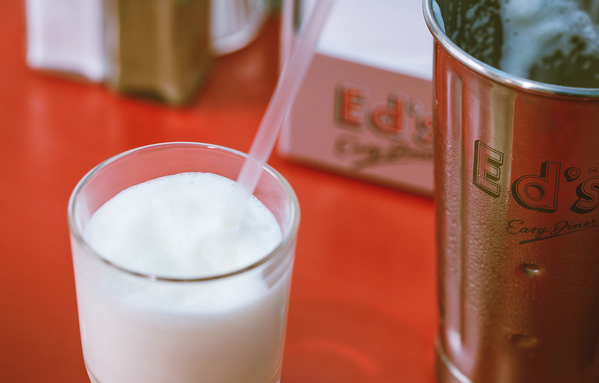 edsdiners's tweet image. Who needs a sugar and shake fix?!! #jointhequeue