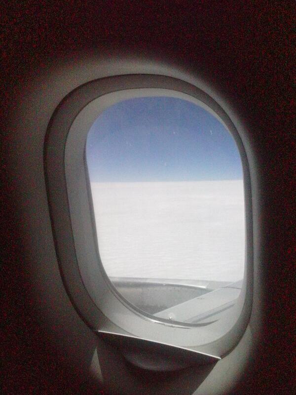 cambonini's tweet photo. I wrote this tweet while 15000 feet in the air http://t.co/FkFEx5MGrS