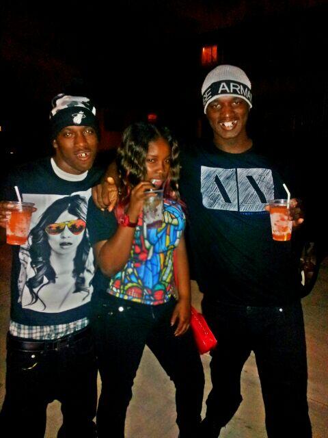 LaidbackNard's tweet photo. OTF http://t.co/zDF570d35t