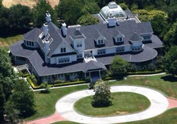 TeensKowts's tweet photo. This beautiful big house! http://t.co/SKFdjfseGQ