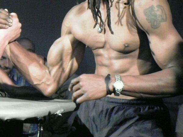 cobrarhodes's tweet photo. Getting a pump? @GameOfArmsAMC @AMC_TV @AMCTVpr @KS_RllngThunder @cobrarhodes http://t.co/JhjBsXjGQ0