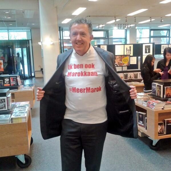 Ook <a href="/Smartmanpapa/">Marti de Brouwer</a> is Marokkaan! "Ik heb dit Sjirt overgenomen van <a href="/yusintil/">Yusuf Celik</a>, welk raadslid durft het aan?"  #meermarok
