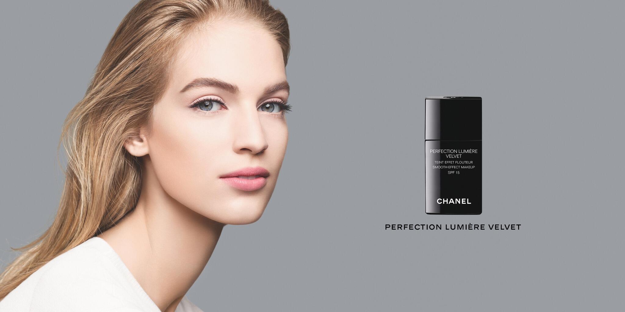 Chanel Perfection Lumiere Velvet Smooth Effect Makeup SPF15