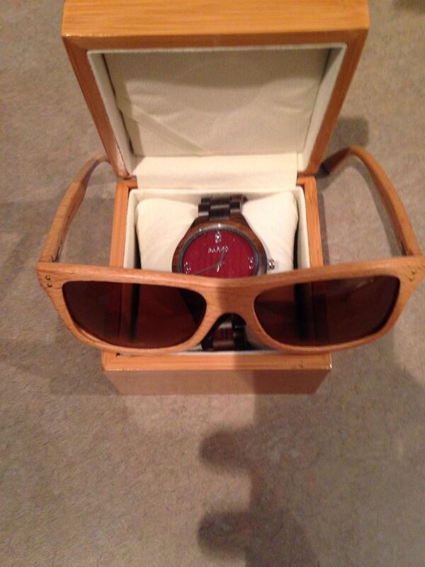 Matt_Frattin's tweet image. Thanks @BarksDesign for the gifts