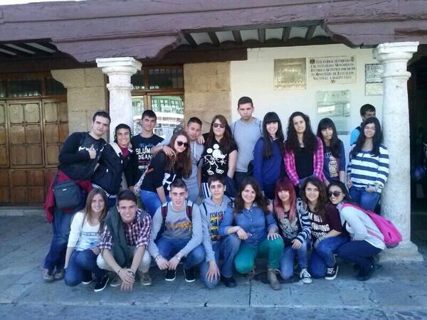IES Gerardo Molina tweet media