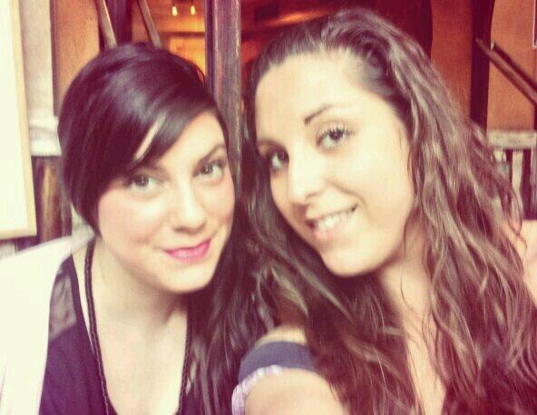 martahube's tweet photo. Con mi @cr_miri mien cafetal acompañando a @noe_bmarti en su tarde de trabajo http://t.co/gYjYMarCUv