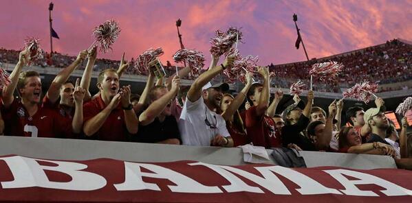 LeftSentThis's tweet image. Think about this: Alabama's athletic revenues exceeded all 30 NHL teams &amp;amp; 25 of 30 NBA teams bit.ly/1il91JU