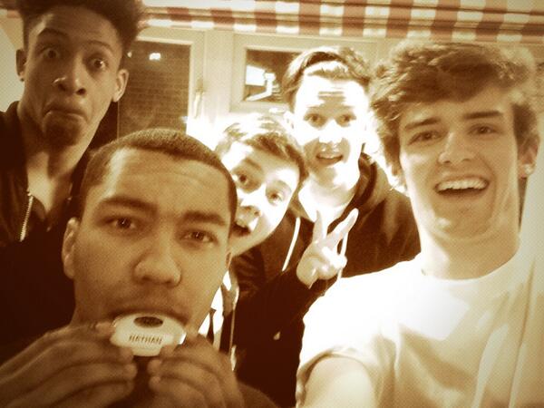ConceptOfficial's tweet photo. Great rehearsal today! Great things coming soon . . . http://t.co/wnteDu7xhu