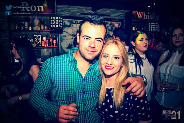lidia_dliro's tweet photo. De copitas con mi gordi♥ @VirgilioTG http://t.co/A0EnVfmtvM