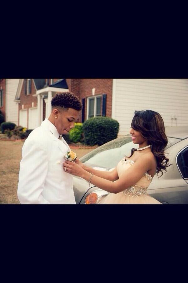 PromSeason's tweet image. so cute 💓