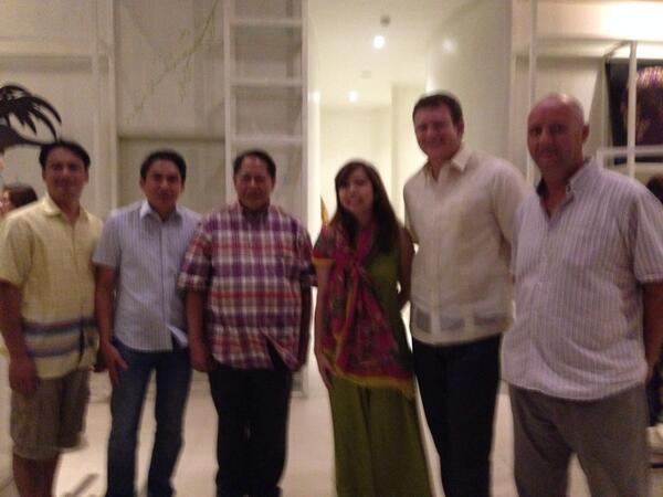 cydayrit's tweet photo. With Sen Ed Angara and Amb Rueben Levermore of New Zealand @SMEG_LOL http://t.co/sEAS2nkZYb
