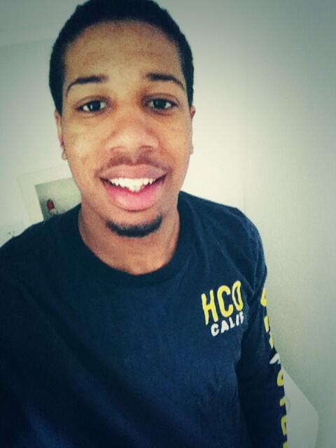 PostBadLoach's tweet photo. #LoachLongLossSelfieFrom #PostBadLoach #LoachNeedsAHairCut http://t.co/pwWrLs6slr