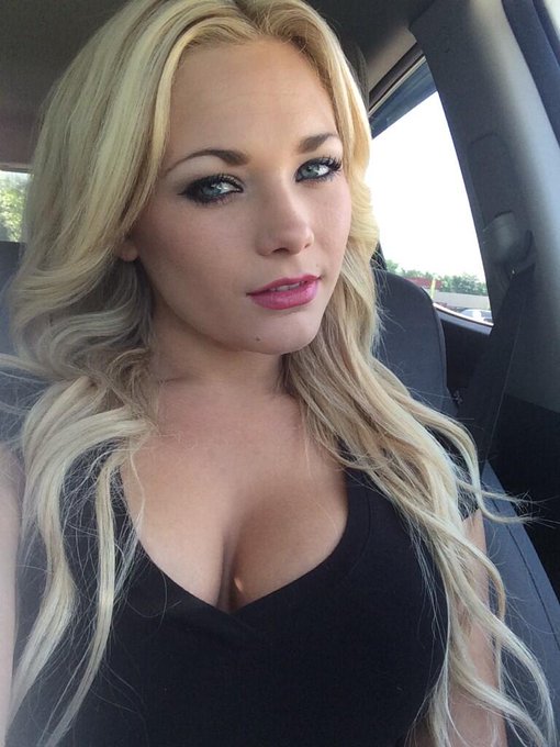 Off to work 😘 #nofilter #workflow #blondie #cybergirl @PlayboyDotCom @PlayboyPlus @PlayboyVzla @PlayboyTV<a href="/tag/nofilter"class="tags">#nofilter</a><a href="/tag/workflow"class="tags">#workflow</a><a href="/tag/blondie"class="tags">#blondie</a><a href="/tag/cybergirl"class="tags">#cybergirl</a>