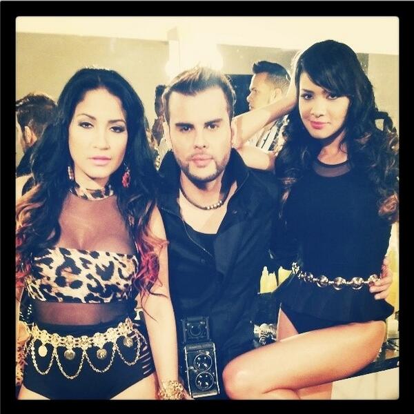 <a href="/Luisanna_DIVAS/">LUISANNA</a> <a href="/EnriqueCrespoA/">Enrique Crespo A</a>  y <a href="/gabylamorena02/">Gabydivas</a>  <a href="/Gaby_DIVAS/">GABY</a>  @DIVASbyJimenez