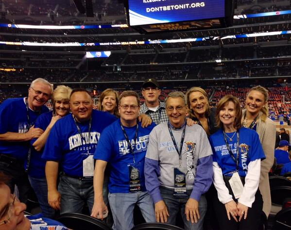 zmanasu's tweet image. #FINALFOUR 
GO CATS GO.....
