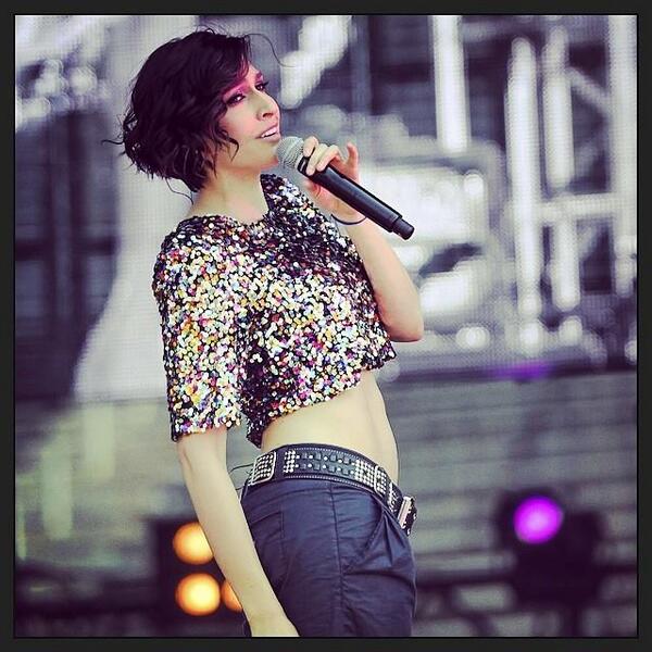 chuygrace's tweet photo. @haashoficial Ashley sabías que te amo eres hermosa :3 http://t.co/1rxk6ILdn9