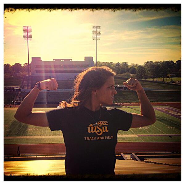 veither32's tweet image. It's been 4 great months with this goober. She puts a smile on my face every day for sure! #shesthebest #mydoe