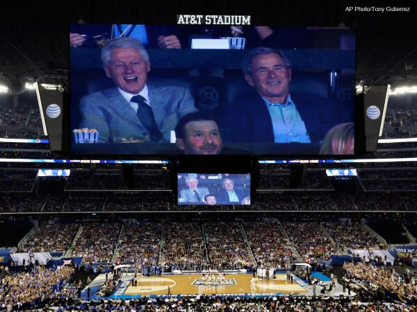 Larger than life. #NCAAChampionship