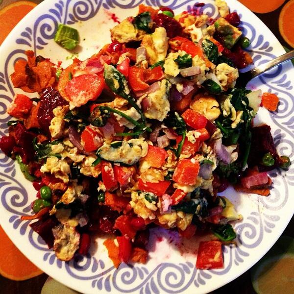MADAMCHARCHAR's tweet photo. Got leftovers from your Madam Char Char meal? One of our Instagram fans Chrissieay made a yummy egg-white omelette! http://t.co/RJlaYAMoB1