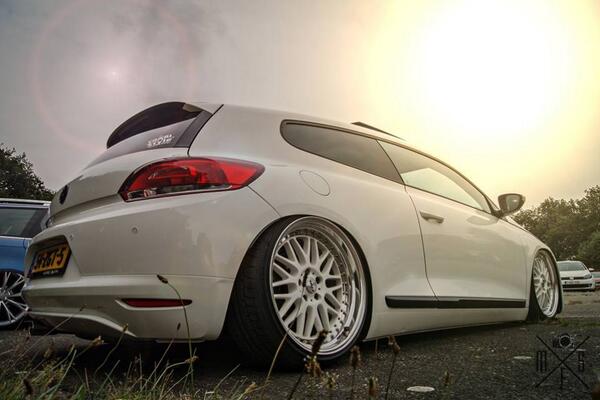 leendertse_matt's tweet photo. I haven't posted much yet but here is a photo to keep you wanting more 😁
Beautiful scirocco
#sciroco #Volkswagen ✌️ http://t.co/JfwHssE6iP