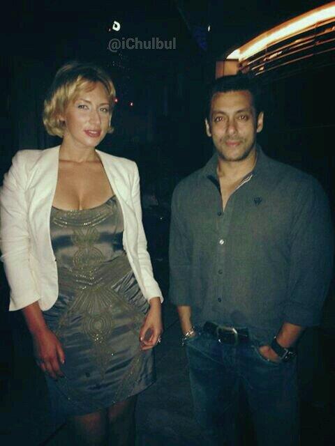 Embedded image permalink