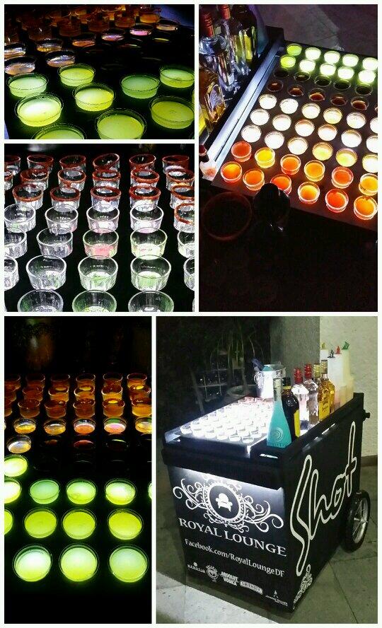 royalloungedf's tweet photo. Carrito de Shots en tu Evento, incluye Bartender Operador. #carritodeshots #eventosdf #antroentucasa #salaslounge http://t.co/VBwlSyC0Wl