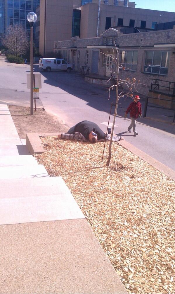College_Passout's tweet photo. I think it was a good night eh? - #Mizzou #CollegePassouts http://t.co/wQ6Lg728CW