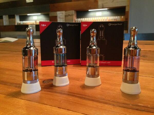 ArtisanVaporCom's tweet image. #Ecig #Protank 3 dual coil and 5.colors to choose from! @ArtisanVaporCom 
 bit.ly/1bYfuHf